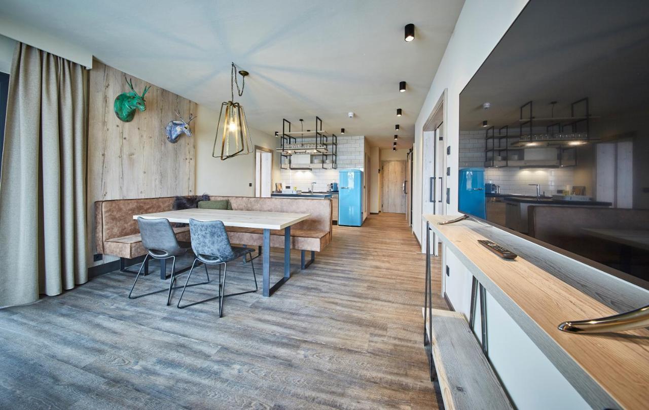 Thomsn Central Hotel & Appartements Saalbach-Hinterglemm Eksteriør bilde