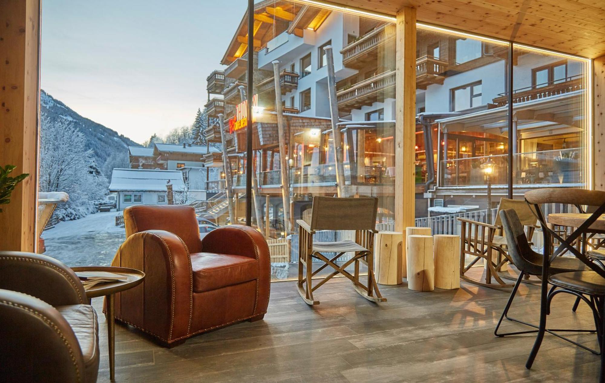 Thomsn Central Hotel & Appartements Saalbach-Hinterglemm Eksteriør bilde